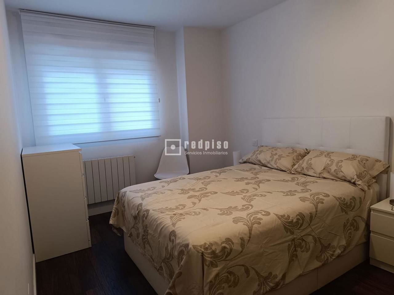 Piso en alquiler en  Coslada, Madrid  8/16
