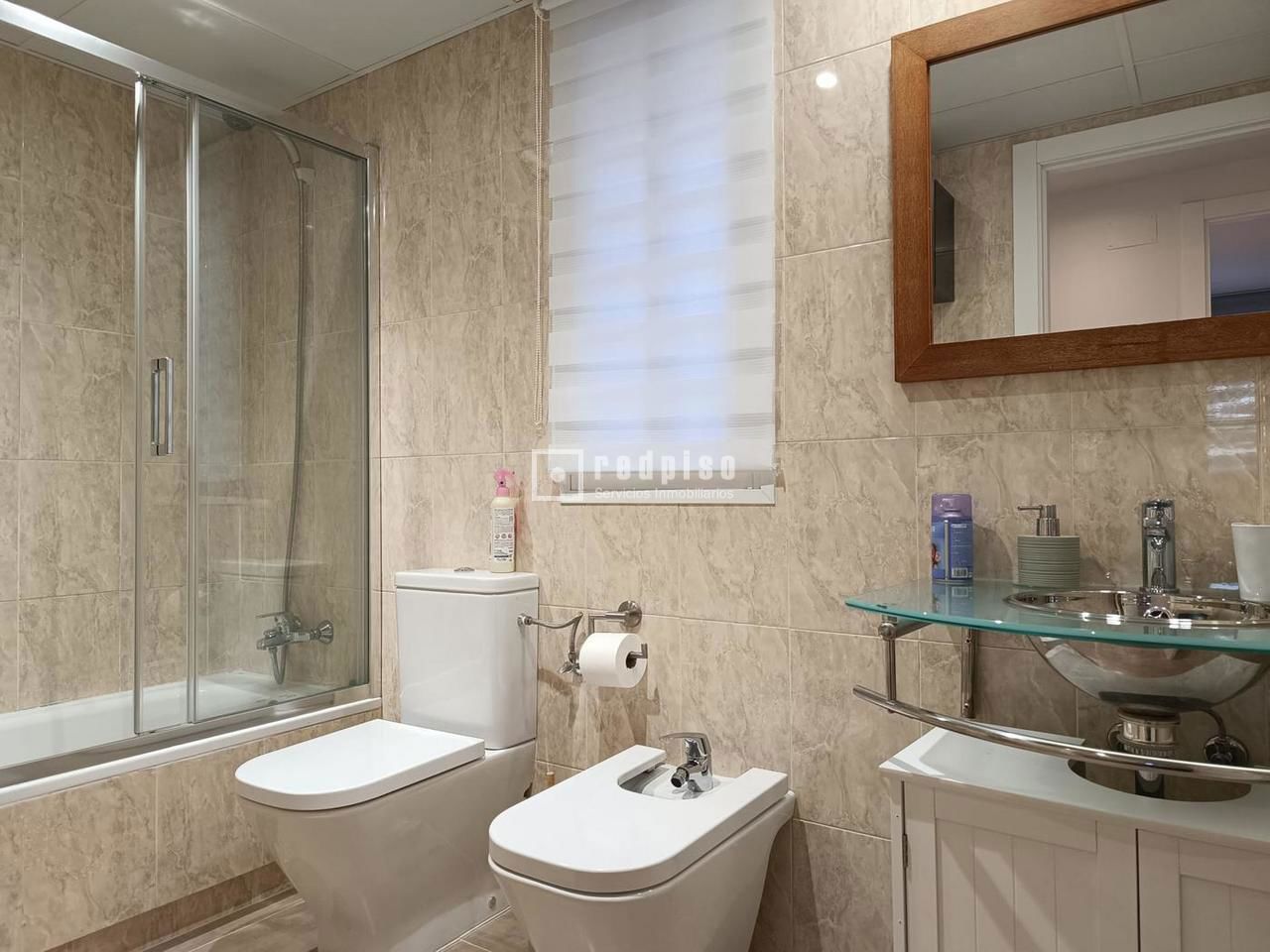 Piso en alquiler en  Coslada, Madrid  11/16