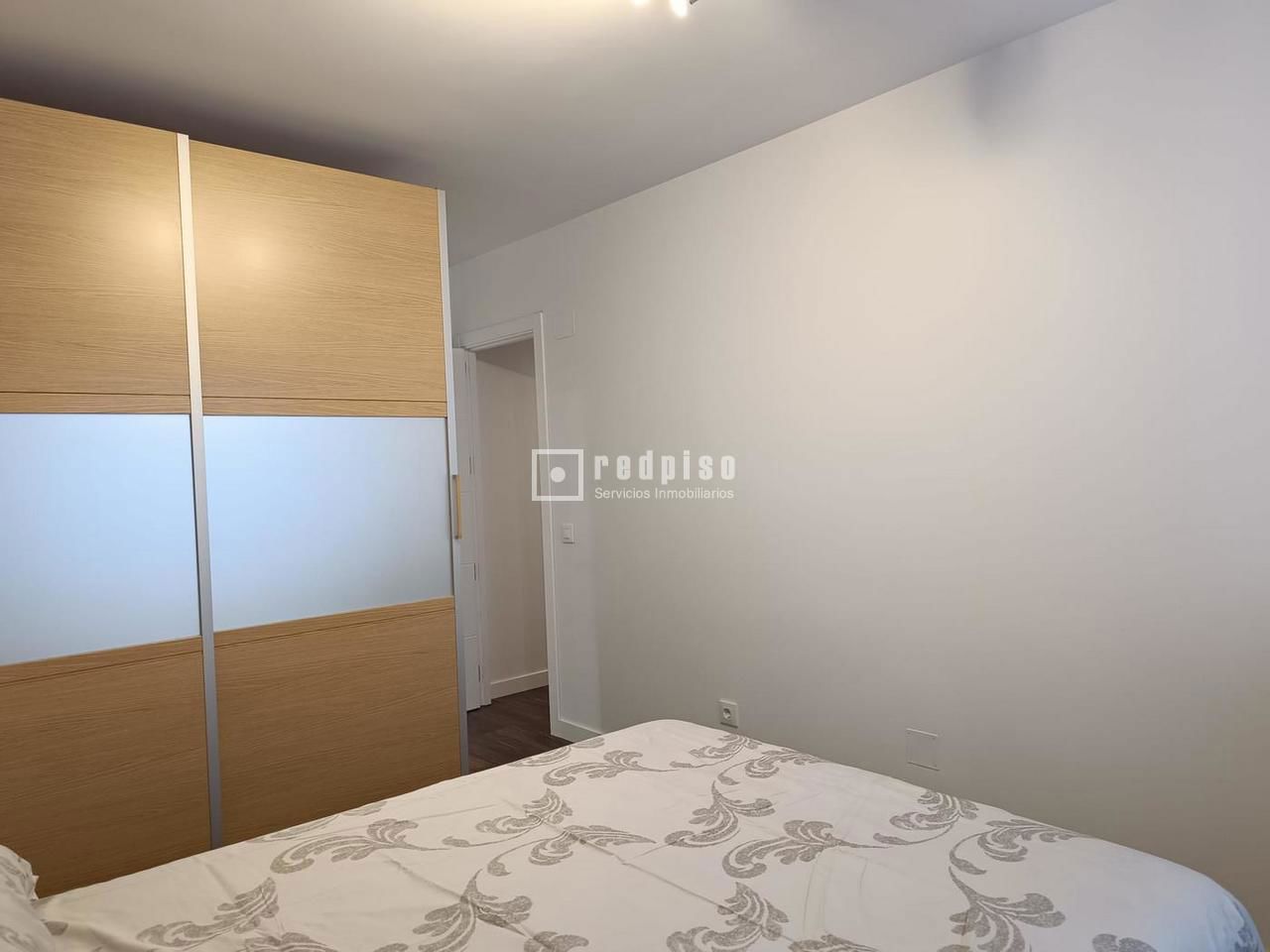 Piso en alquiler en  Coslada, Madrid  9/16