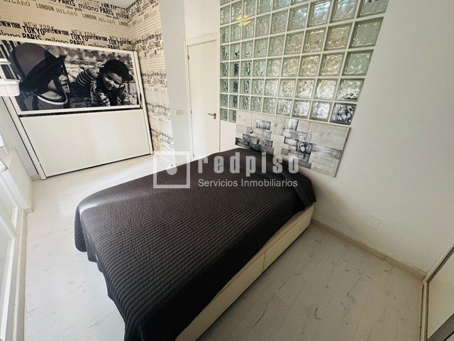 Piso en venta en calle De La Huerta De Castañeda, Madrid, Madrid 15/18