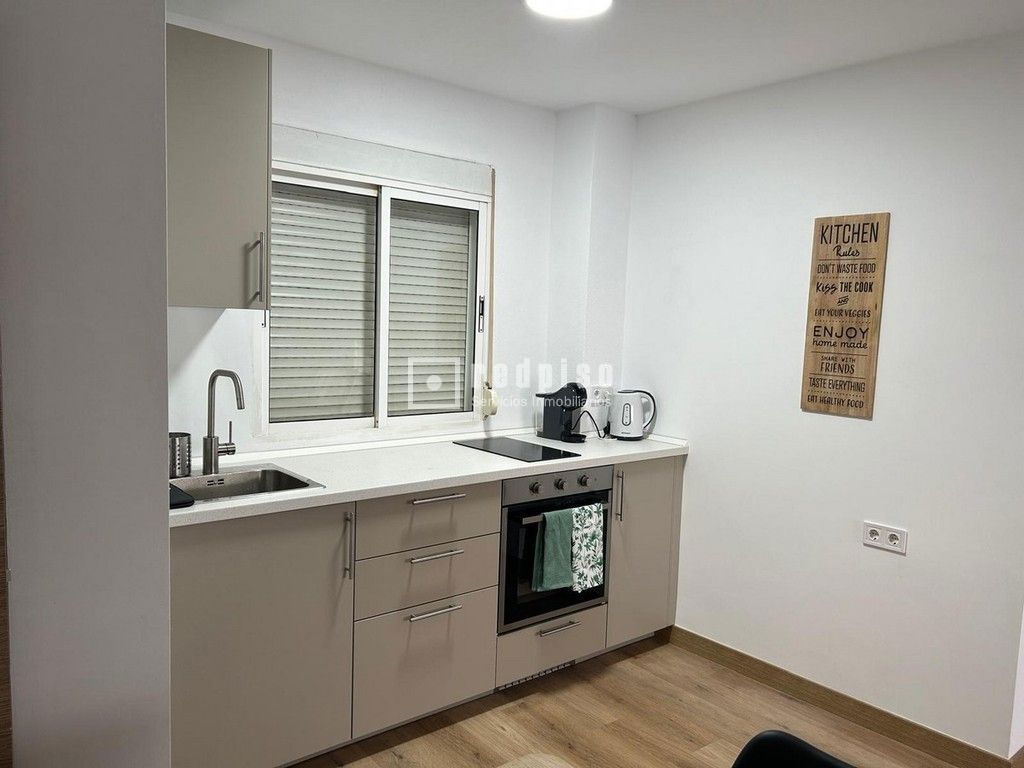 Piso en alquiler en  Málaga  4/15