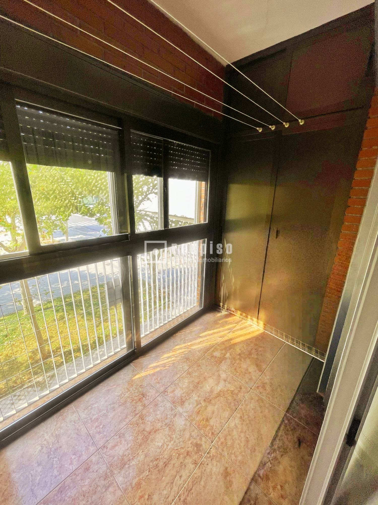 Piso en venta en calle De Campotejar, Madrid, Madrid 8/22