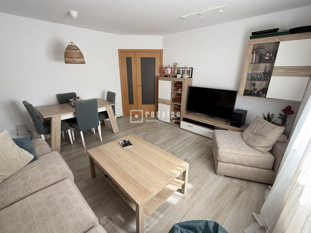 Piso en venta en calle Del Garapalo, Latina, Madrid 5/38