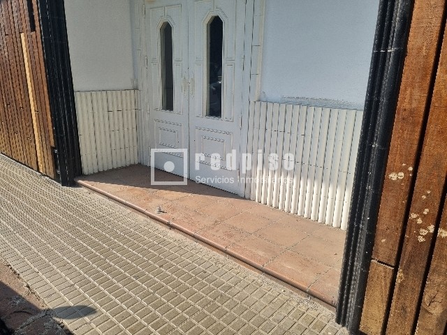Local en venta  Almassora, Castelló  23/24