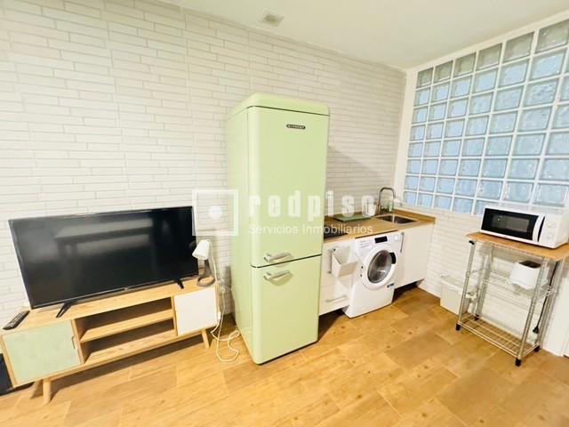 Piso en venta en calle De La Huerta De Castañeda, Madrid, Madrid 4/16