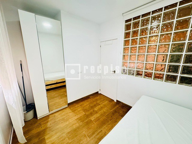 Piso en venta en calle De La Huerta De Castañeda, Madrid, Madrid 14/16