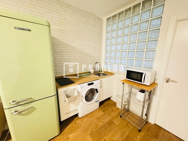 Piso en venta en calle De La Huerta De Castañeda, Madrid, Madrid 6/16