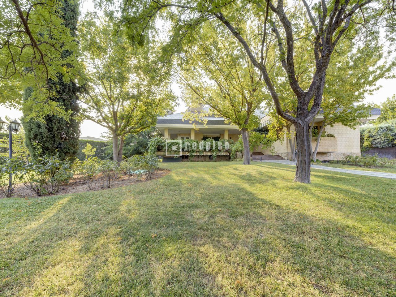 Casa en venta en Urbanizaciones Noroeste, Madrid 8/133