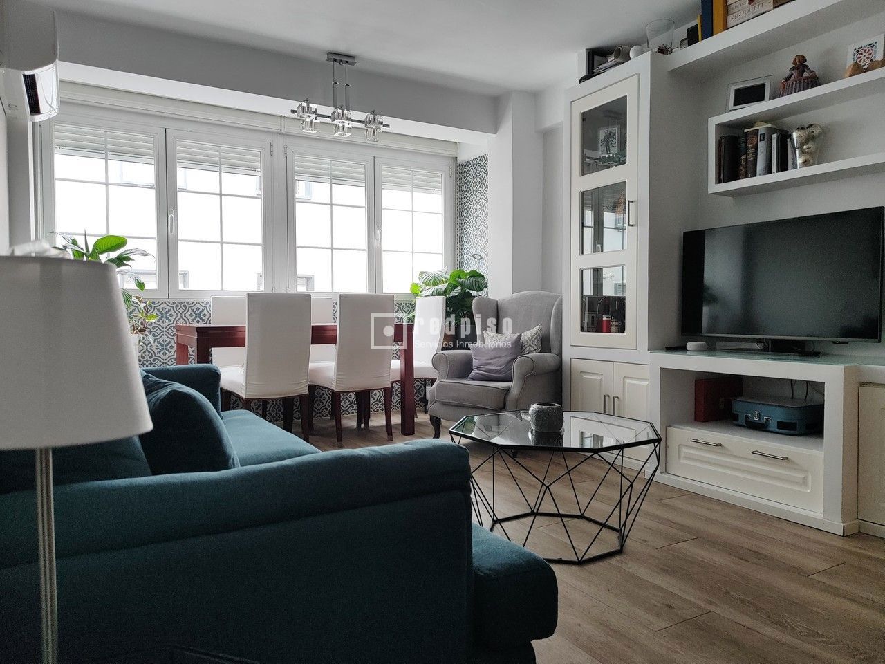 Piso en venta en  calle de Alcalá, San Blas-Canillejas, Madrid  1/1