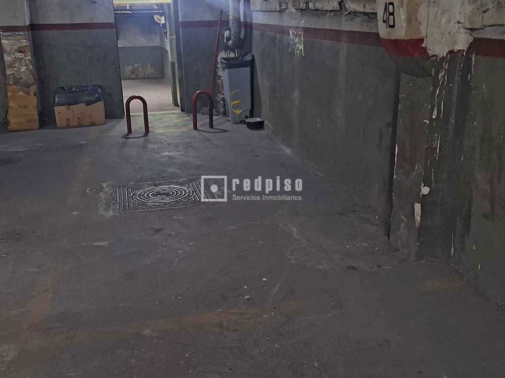 Parking en venta en  avenida de Portugal, Móstoles, Madrid  2/3