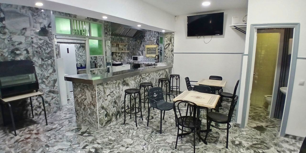 Piso en alquiler en  calle Gran Avenida, Usera, Madrid  1/1