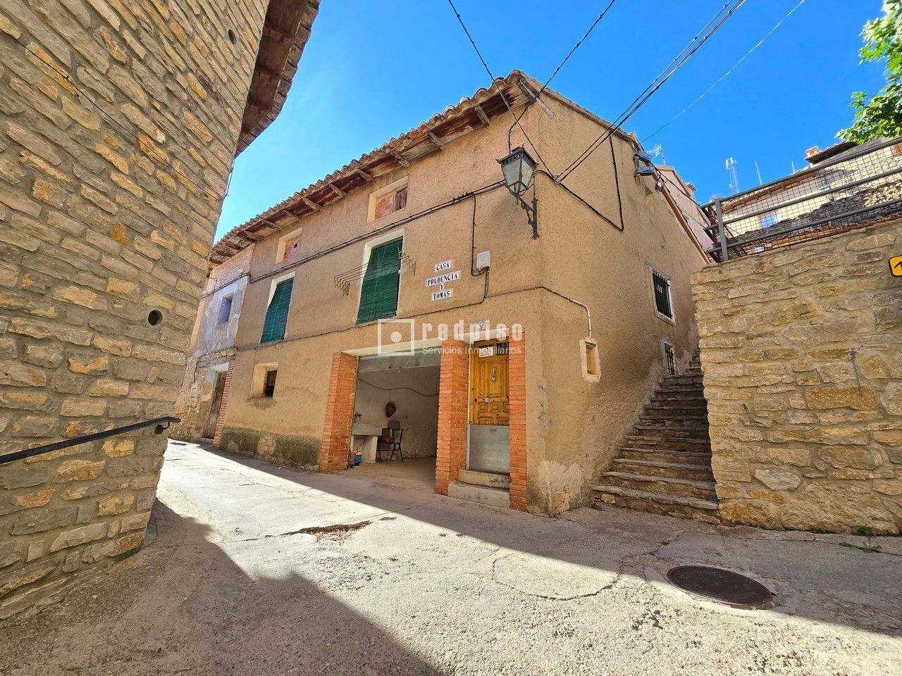 Casa en venta en  Allepuz, Teruel  2/43