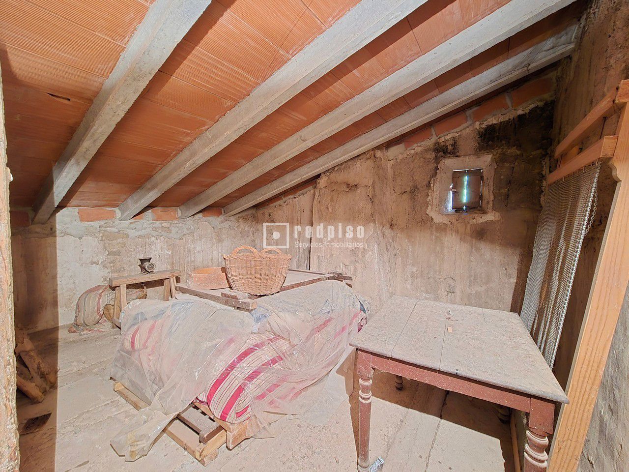 Casa en venta en  Allepuz, Teruel  41/43