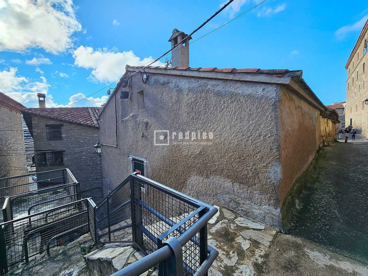 Casa en venta en  Allepuz, Teruel  4/43