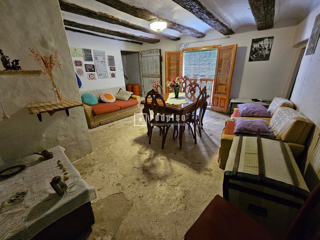 Casa en venta en  Allepuz, Teruel  26/43