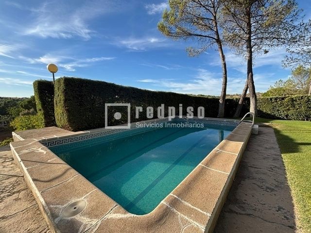 Casa en venta en  Almoguera, Guadalajara  1/1