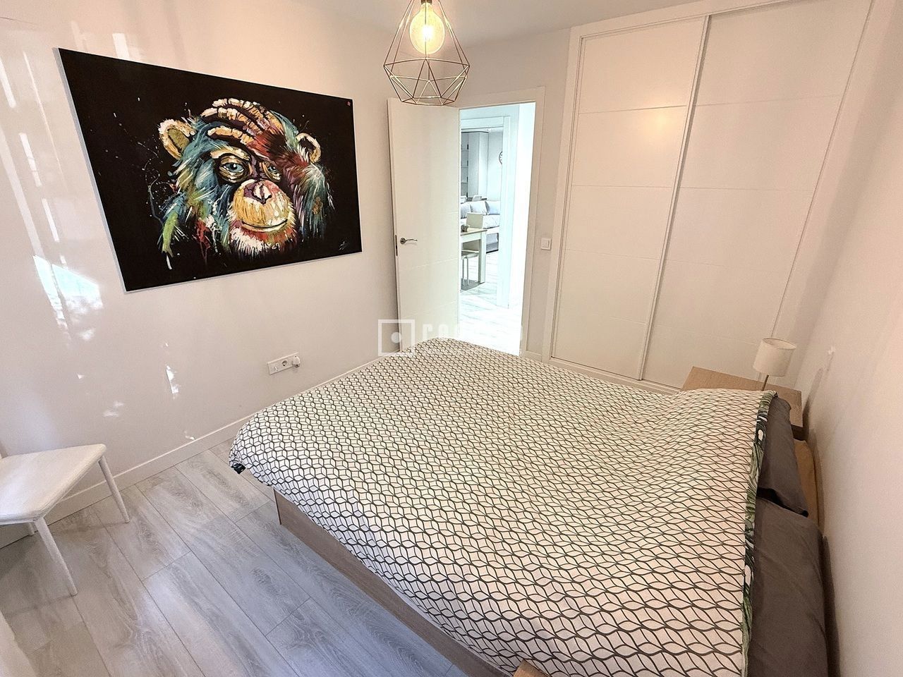 Piso en venta en calle Del Doctor Blanco Soler, Latina, Madrid 22/27