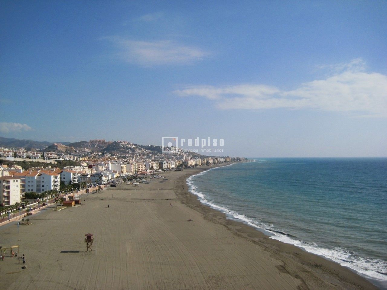 Piso en alquiler en  calle de los Hermanos Álvarez Quintero, La Cala del Moral, Málaga  8/44