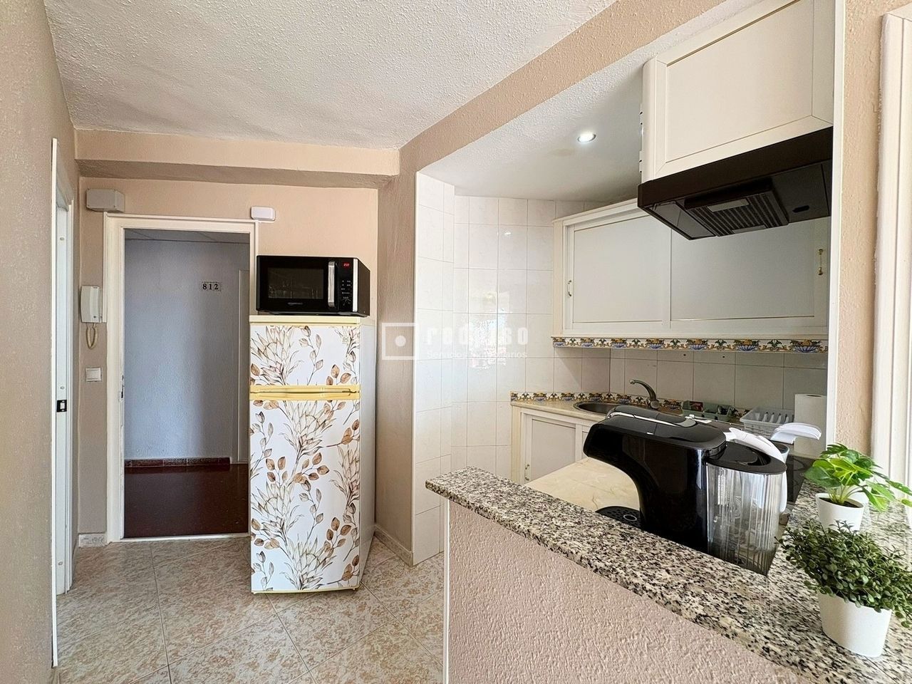 Piso en alquiler en  calle de los Hermanos Álvarez Quintero, La Cala del Moral, Málaga  18/44