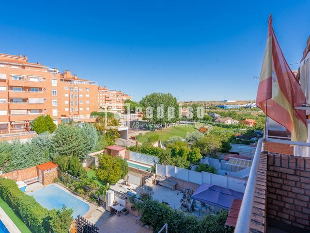 Casa en venta en Parque Coimbra, Madrid 43/46
