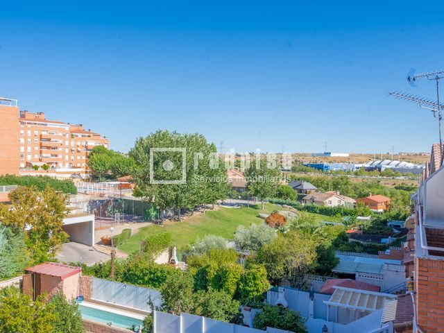Casa en venta en Parque Coimbra, Madrid 42/46