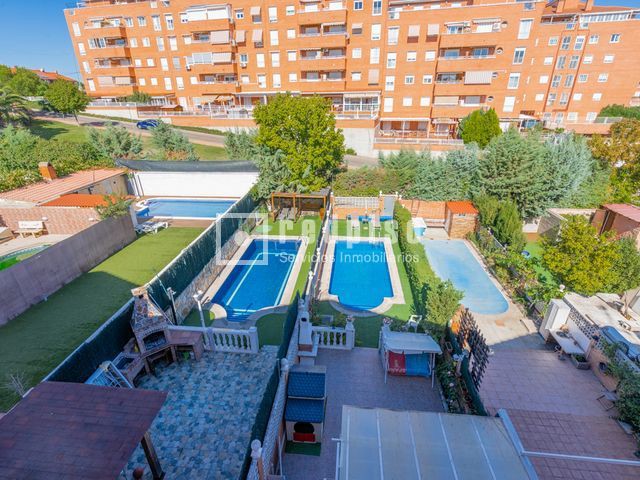 Casa en venta en Parque Coimbra, Madrid 41/46