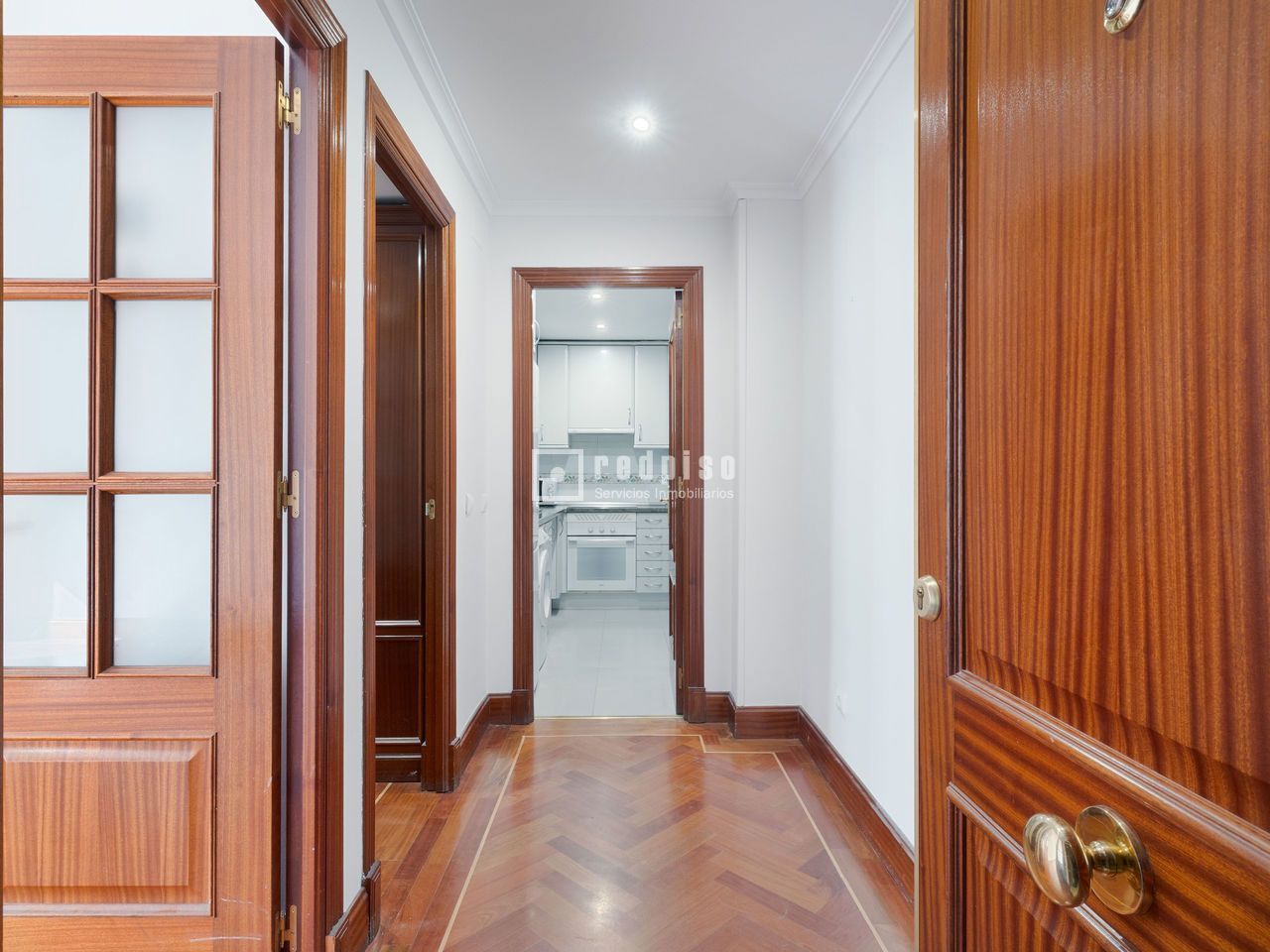 Piso en venta en  calle del Conde de Peñalver, Madrid  1/1