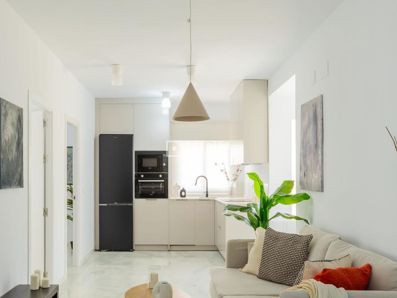 Piso en venta en calle De Julia Romula Hispalis, Sevilla, Sevilla 2/33
