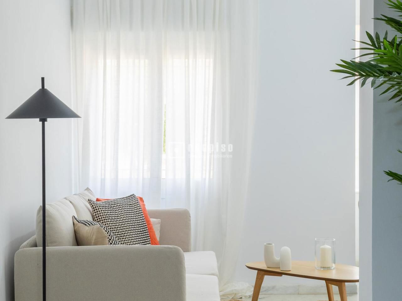 Piso en venta en calle De Julia Romula Hispalis, Sevilla, Sevilla 3/29