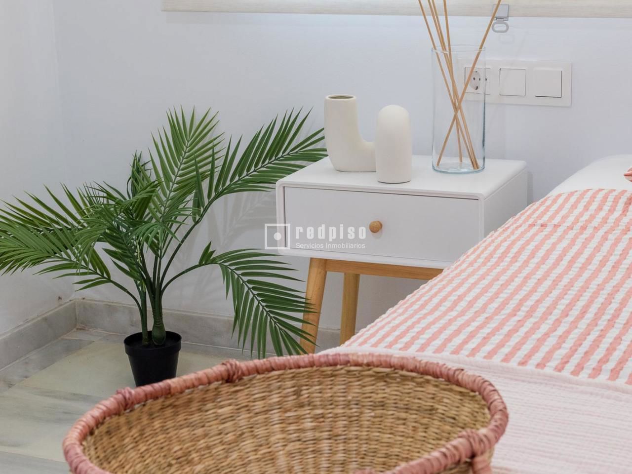 Piso en venta en calle De Julia Romula Hispalis, Sevilla, Sevilla 25/29