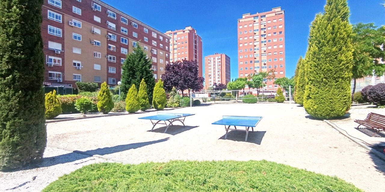 Piso en venta en  Parla, Madrid  1/1