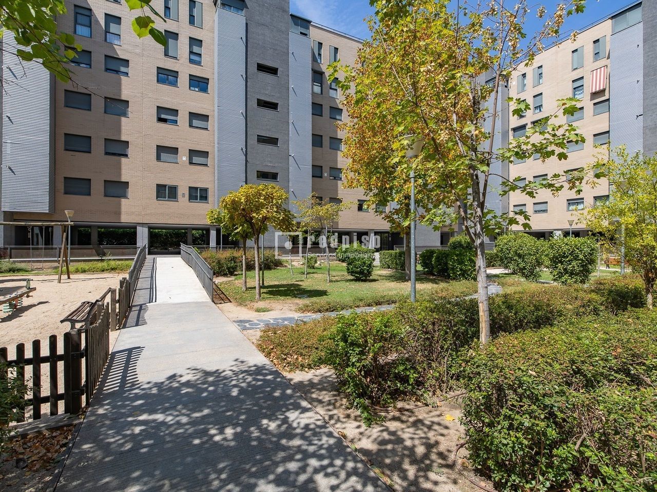 Piso en alquiler en  calle de Vicente Blasco Ibáñez, Hortaleza, Madrid  45/49