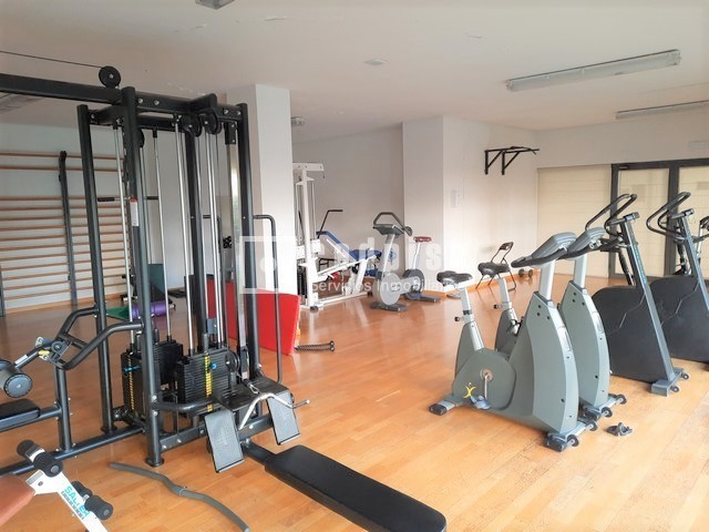 Piso en alquiler en  calle de Vicente Blasco Ibáñez, Hortaleza, Madrid  36/49