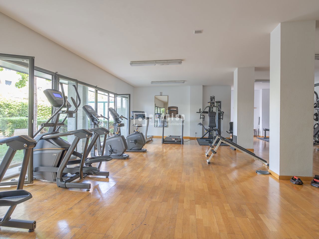 Piso en alquiler en  calle de Vicente Blasco Ibáñez, Hortaleza, Madrid  38/49