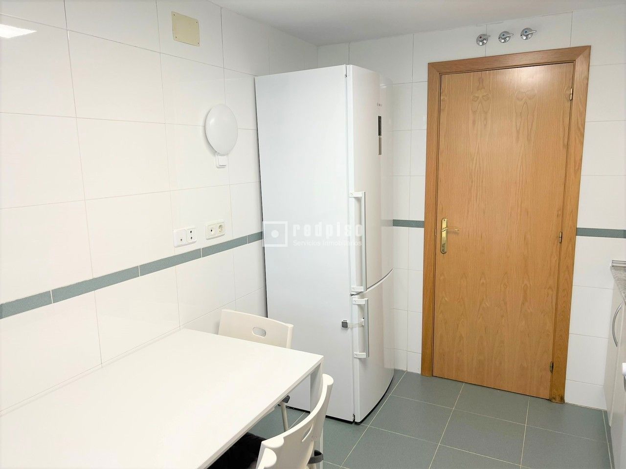 Piso en alquiler en  calle de Vicente Blasco Ibáñez, Hortaleza, Madrid  13/49