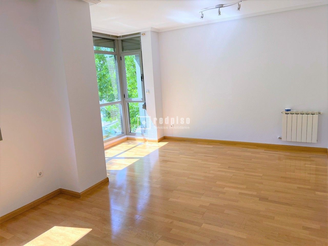 Piso en alquiler en  calle de Vicente Blasco Ibáñez, Hortaleza, Madrid  4/49