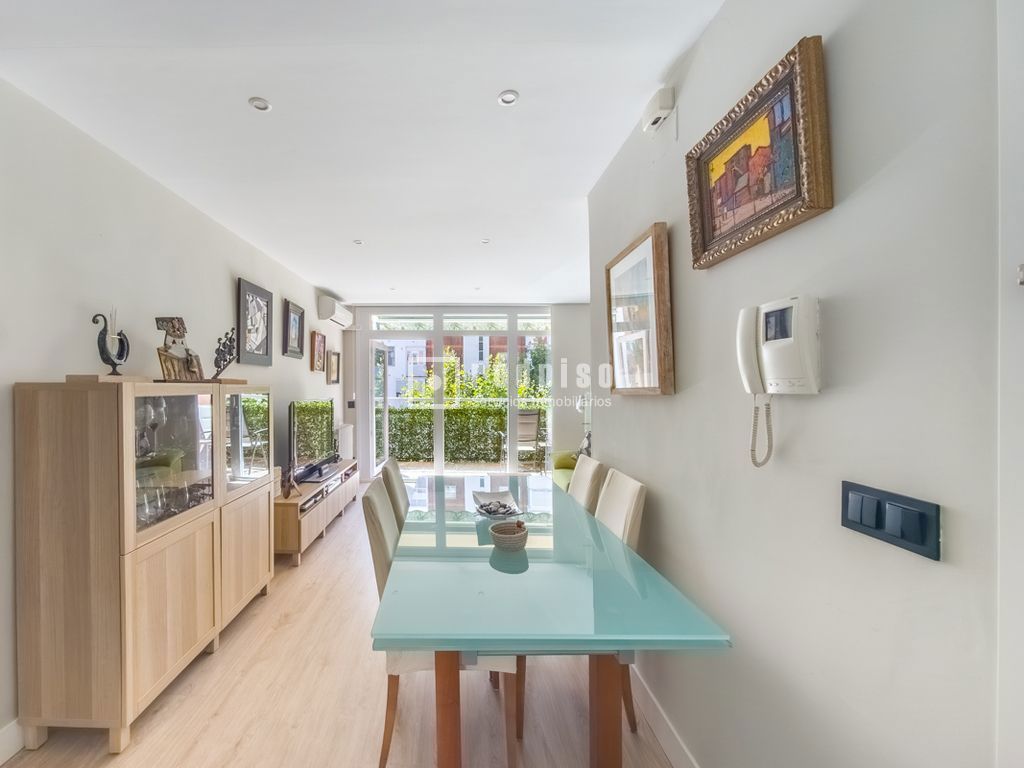 Piso en venta en calle Del Comandante Benítez, Madrid, Madrid 4/31