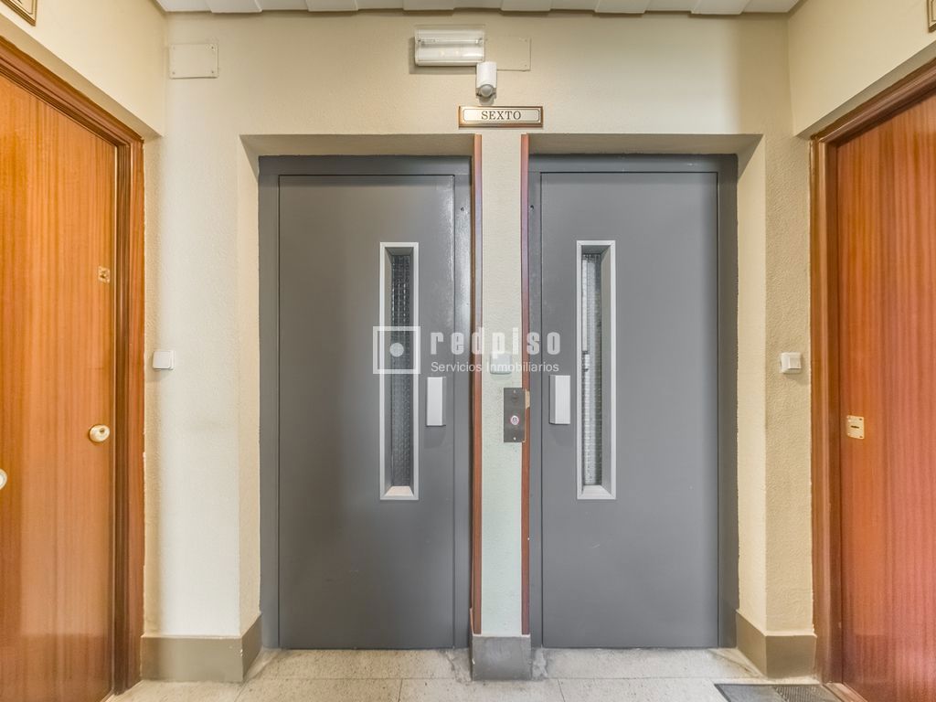 Piso en venta en calle Del Comandante Benítez, Madrid, Madrid 28/31