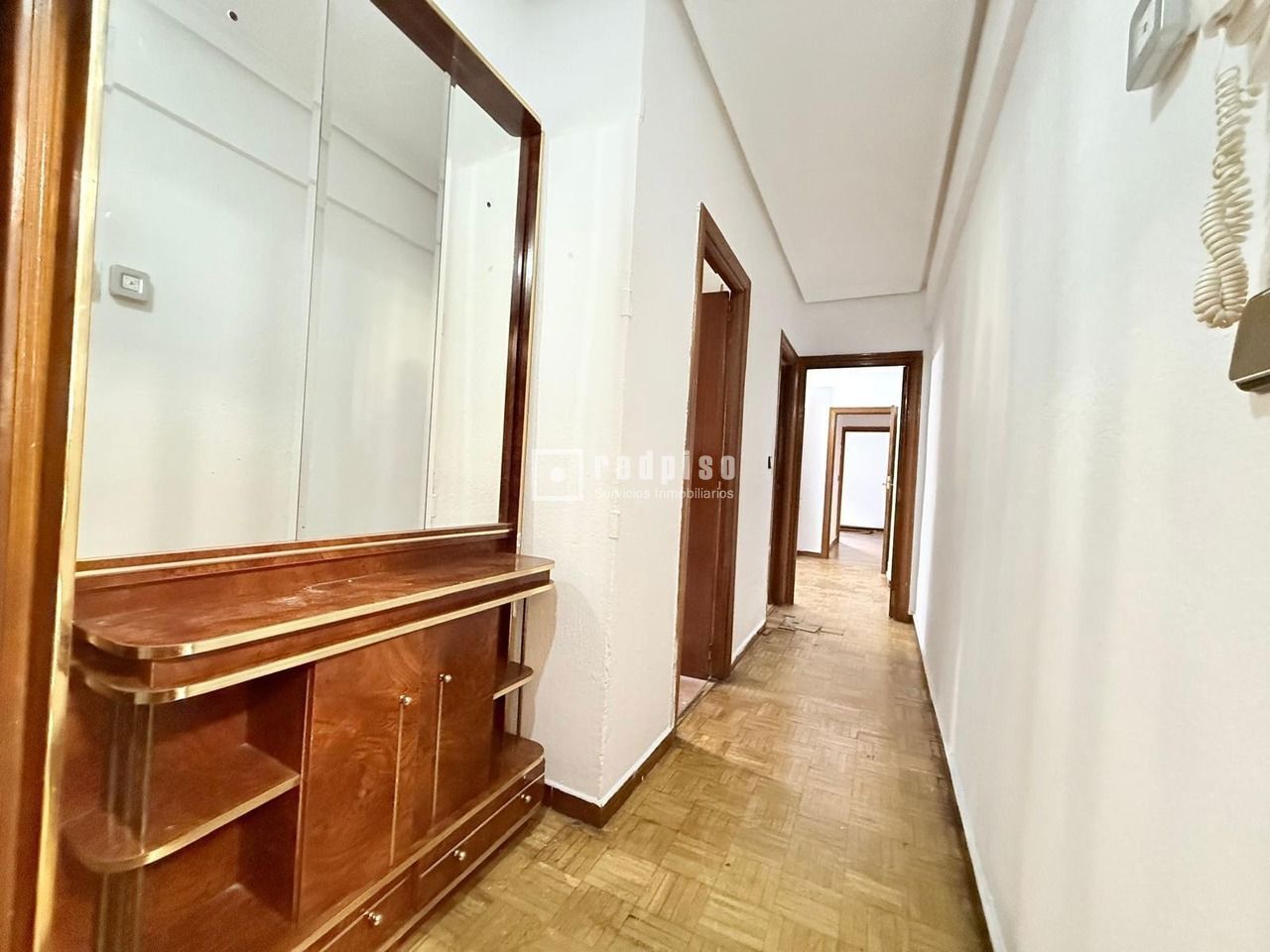 Piso en venta en  calle del Centeno, Madrid  1/1