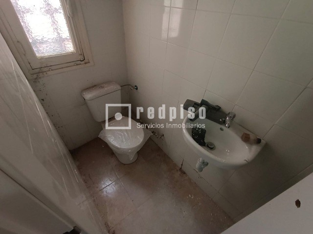 Local en venta en calle De Sepúlveda, Madrid, Madrid 8/8