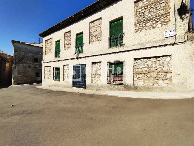 Casa en venta en  Yebra, Guadalajara  2/56