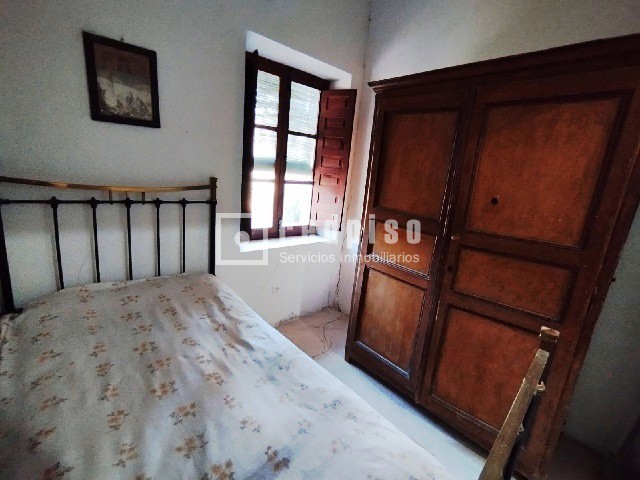 Casa en venta en  Yebra, Guadalajara  44/56