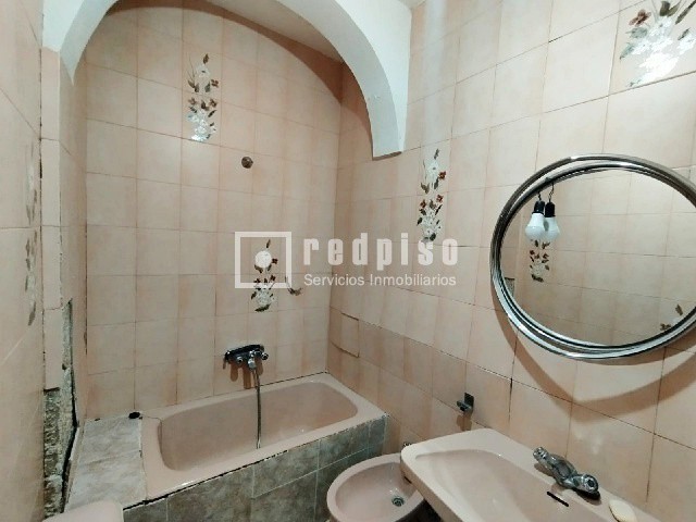 Casa en venta en  Yebra, Guadalajara  7/56