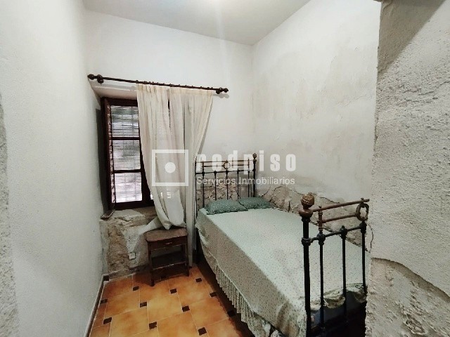 Casa en venta en  Yebra, Guadalajara  49/56