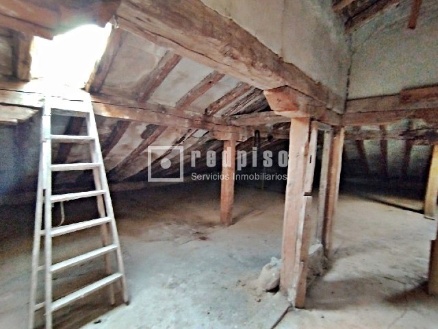 Casa en venta en  Yebra, Guadalajara  51/56