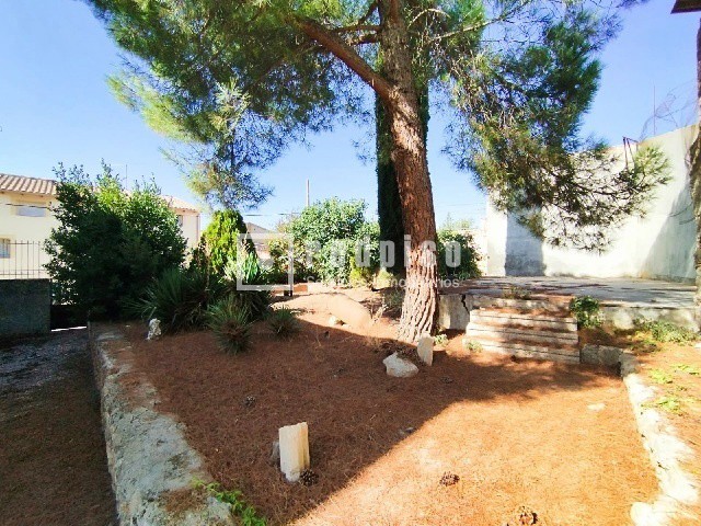 Casa en venta en  Yebra, Guadalajara  55/56