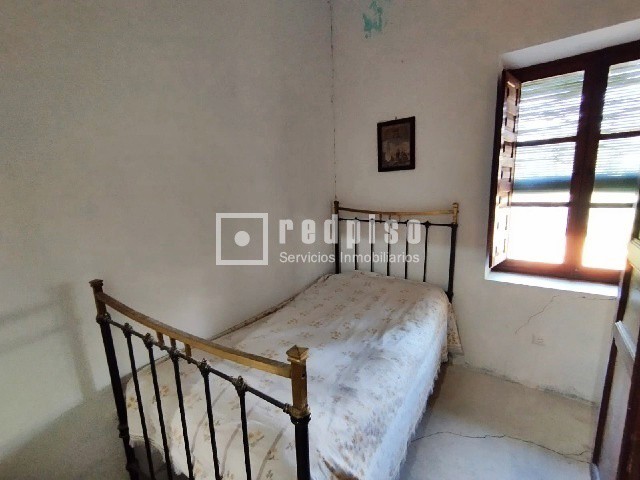 Casa en venta en  Yebra, Guadalajara  45/56