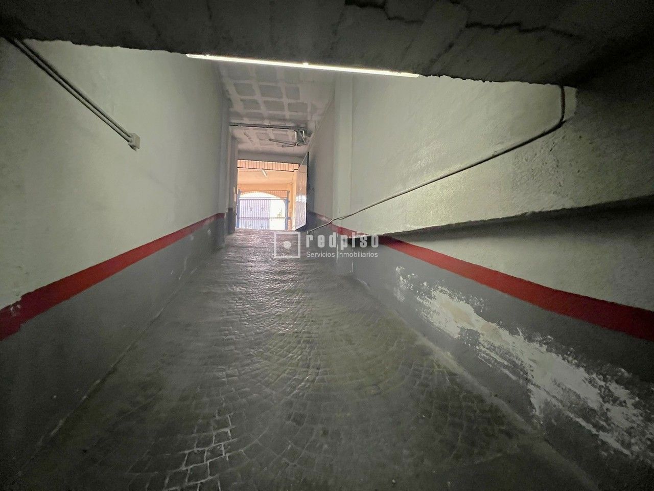 Garaje en venta en calle Gran Cardenal, Torremolinos, Málaga 7/17