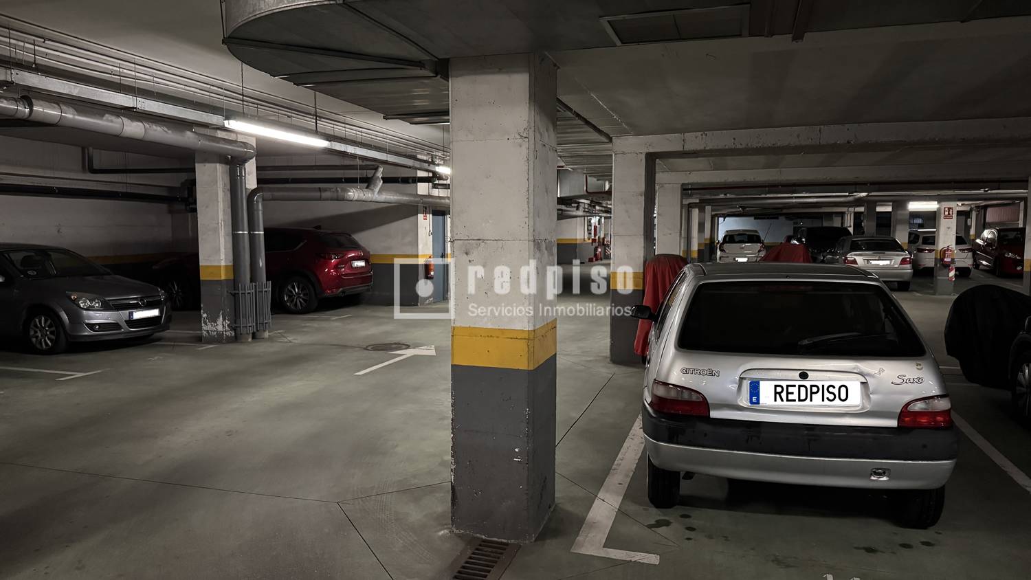 Piso en venta en calle De Moscú, Madrid, Madrid 31/34