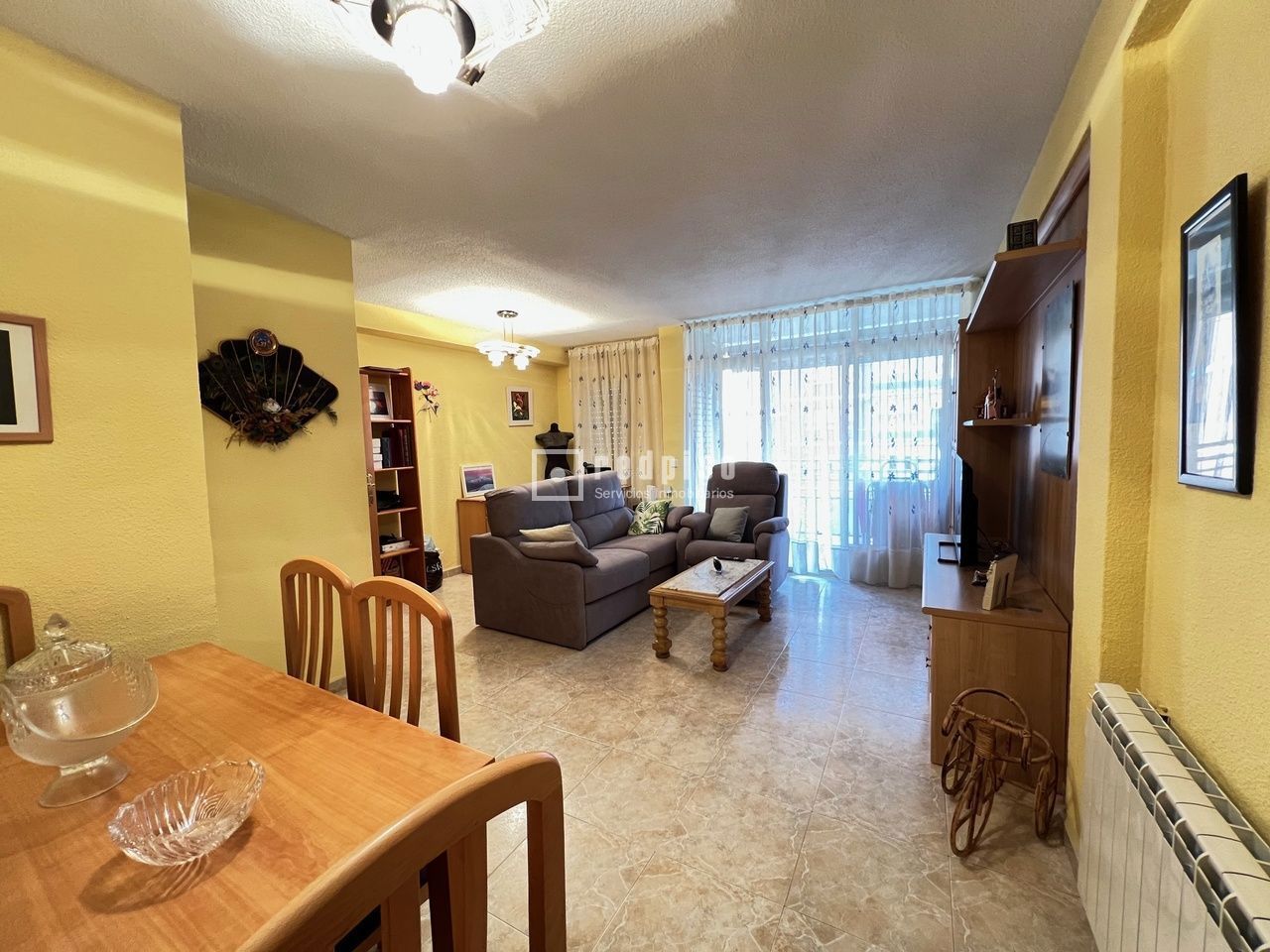 Piso en venta en Zarzaquemada, Madrid 2/19